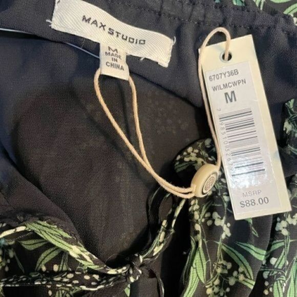 Max Studio Keyhole Neck Self-Tie Closure Sleeveless Floral Top Black M NWT - Picture 7 of 9